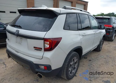 2022 Honda Passport Awd Trailsport z USA, uszkodzony, nr VIN 5FNYF8H68NB010244